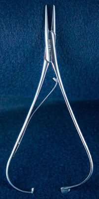 Orthodontic Instrument - mathieu needle holder without hook full image