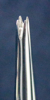 Orthodontic Instrument - regular tying plier tips closeup image